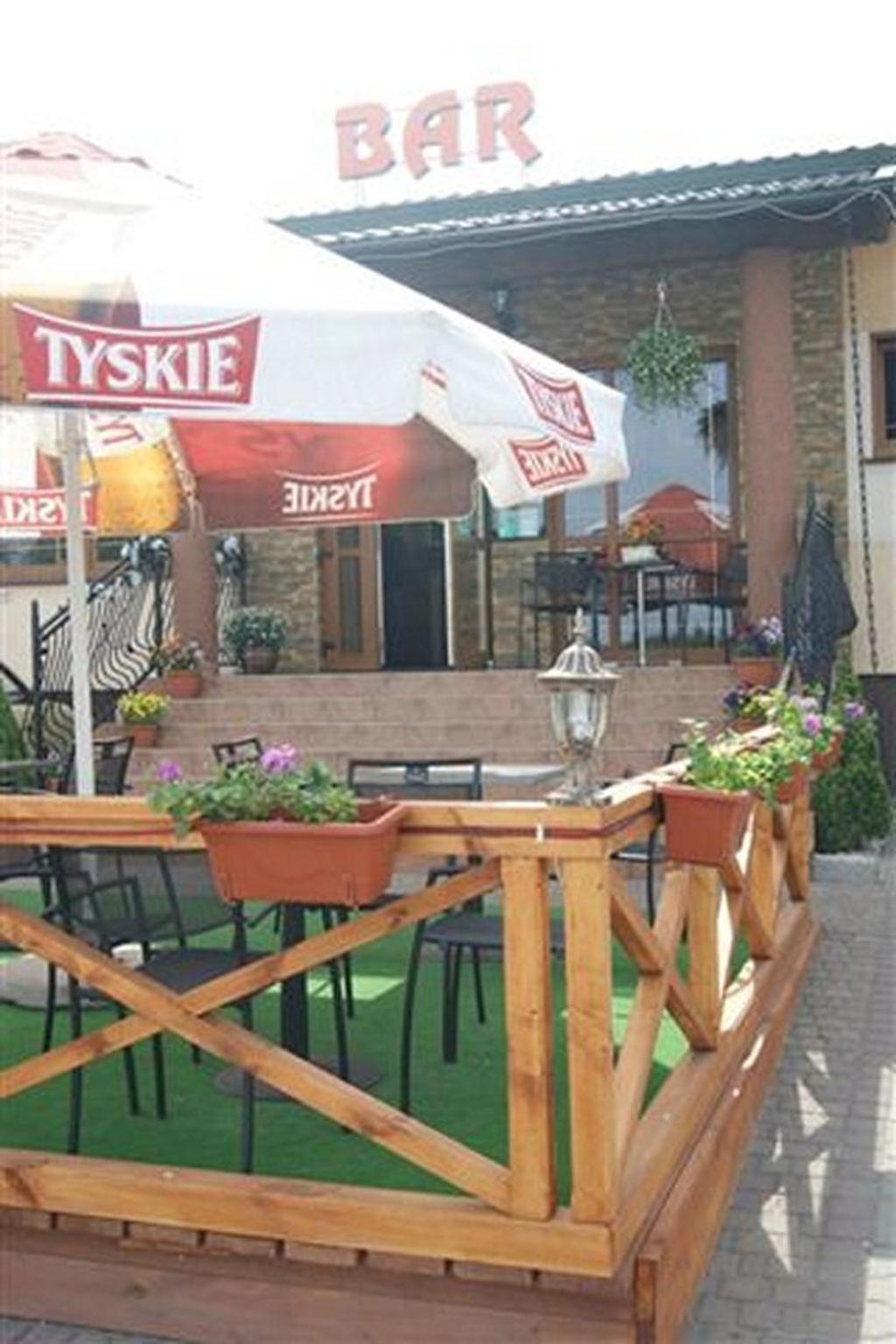 Pokoje Goscinne Gum-Bar Biskupice  Dış mekan fotoğraf